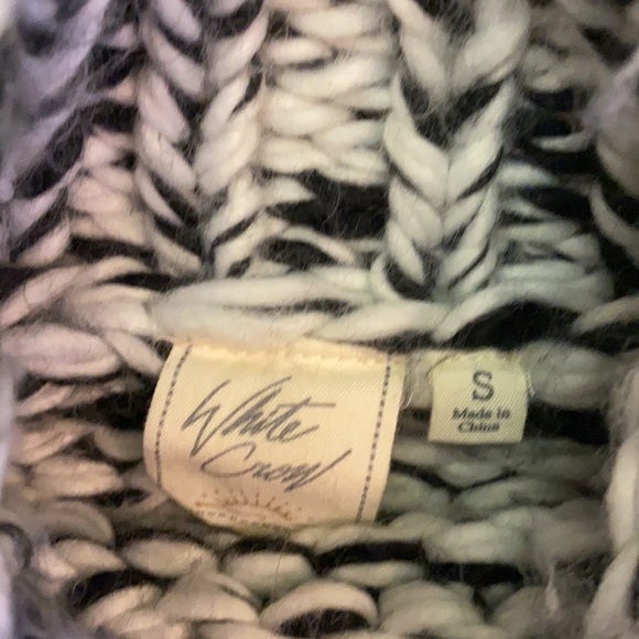 White Crow Funnel Neck knit sweater - Picture 3 of 6
